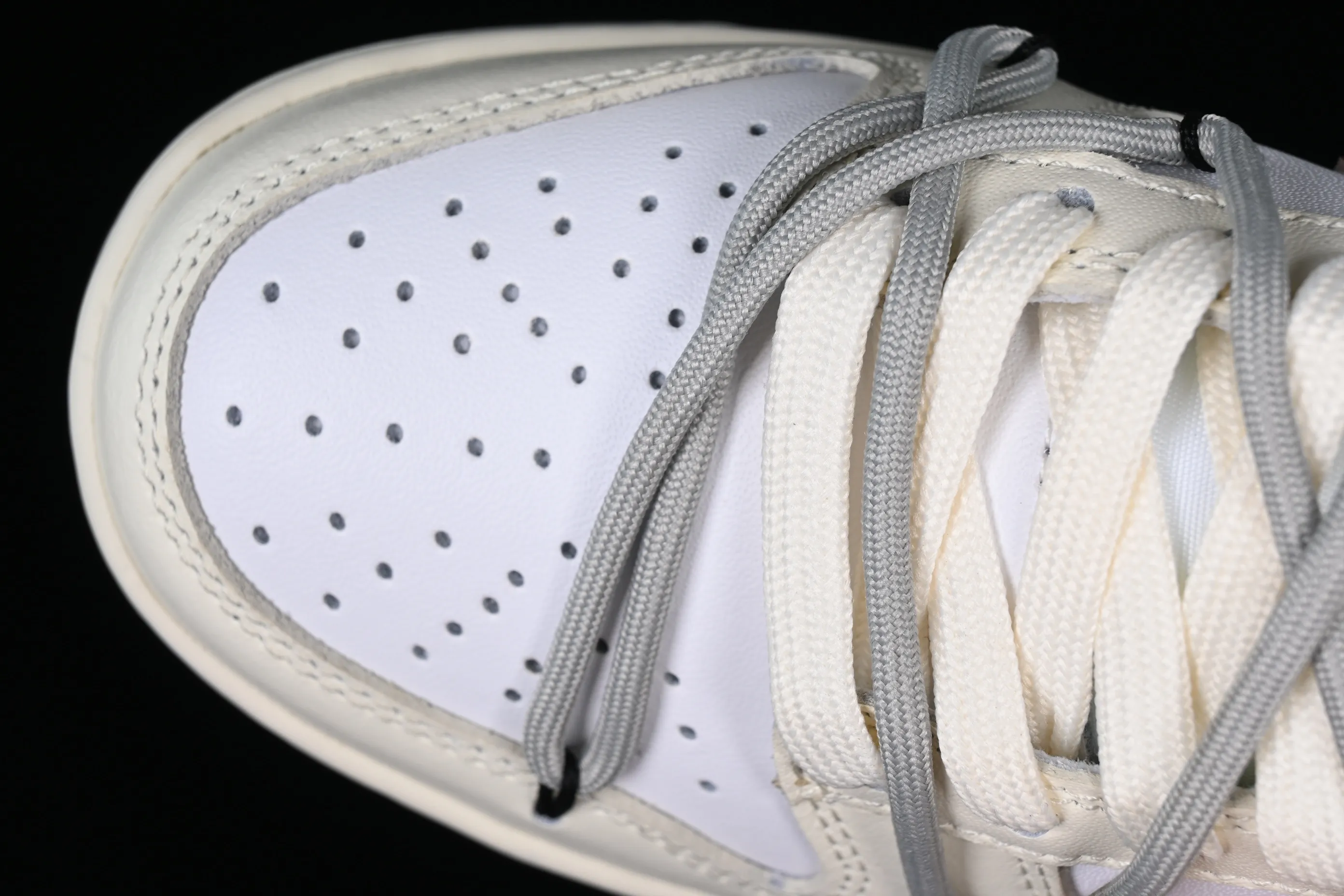All categories Nk SB Dunk series Nk SB Dunk Low low-top sneakers Nk Dunk Low Retro customized version of deconstructed strappy low-top casual sneakers DD1503-117